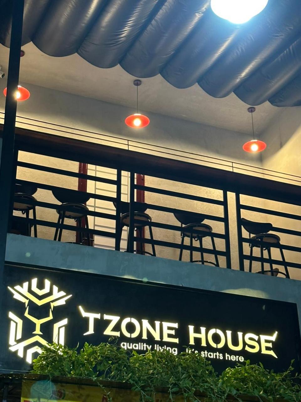 T Zone Hostel - Quiet Place, Near China Town,Ho Thi Ky Street Food,Cafe,Beer Ho Chi Minh-byen Eksteriør bilde
