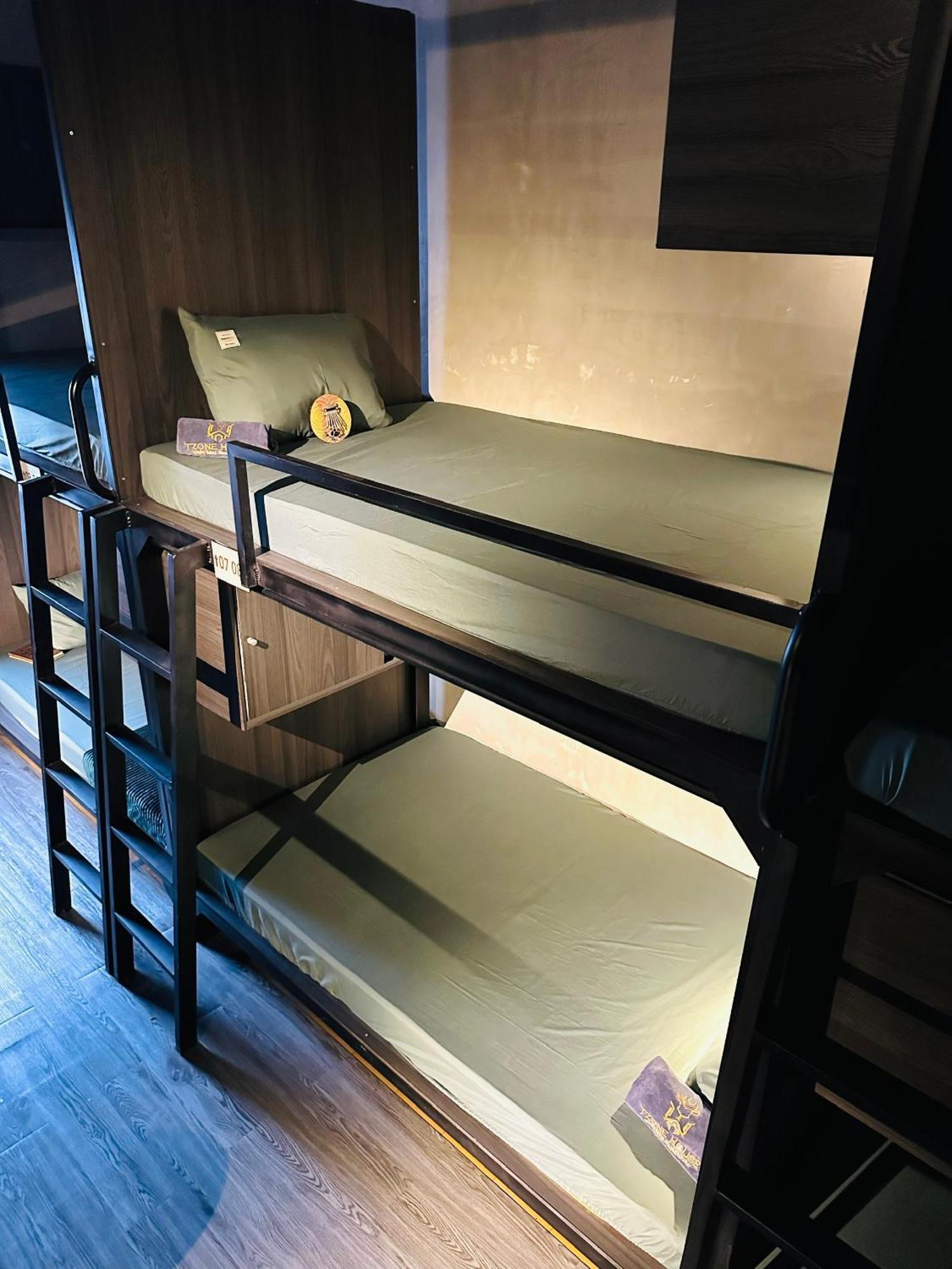 T Zone Hostel - Quiet Place, Near China Town,Ho Thi Ky Street Food,Cafe,Beer Ho Chi Minh-byen Eksteriør bilde